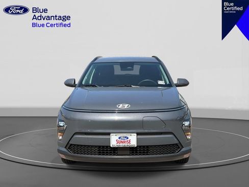Used 2024 Hyundai Kona SEL FWD image 3