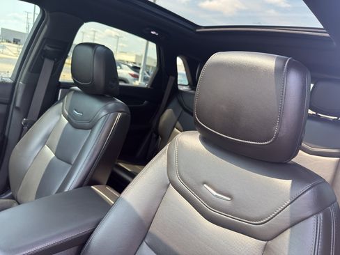 Used 2021 Cadillac XT5 Premium Luxury AWD/4WD image 28