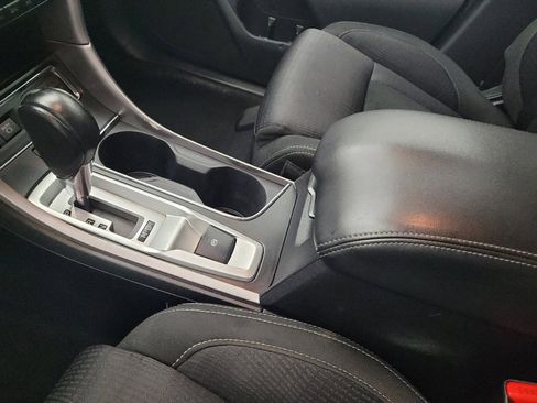 Used 2019 Subaru Ascent Premium image 26