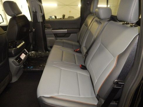 New 2025 Ford F150 Lariat w/ Equipment Group 501A Mid image 13