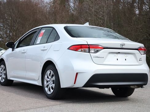 New 2026 Toyota Corolla LE image 3