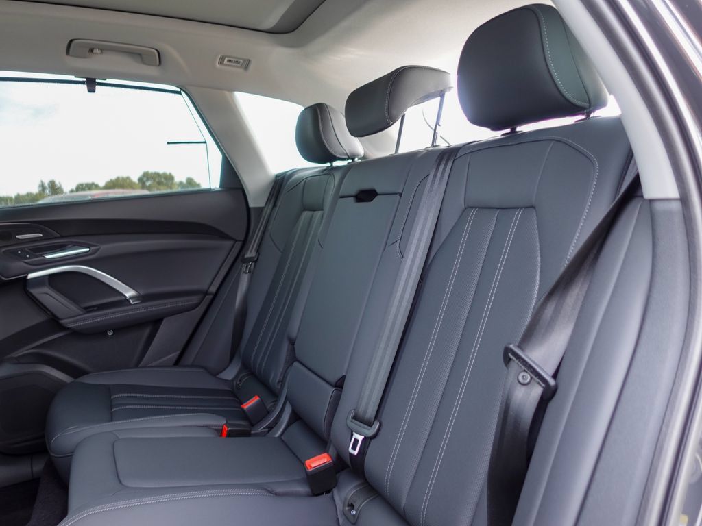 New 2026 Audi Q5 Premium Plus AWD/4WD image 24
