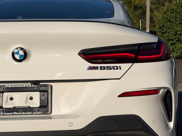 Used 2022 BMW M850i xDrive Coupe w/ M Carbon Exterior Package AWD/4WD image 5