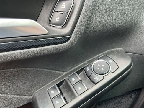 Used 2023 Ford Escape ST-Line w/ Tech Pack #1 AWD/4WD image 19