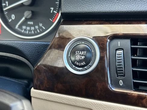 Used 2011 BMW 328i Sedan RWD image 22