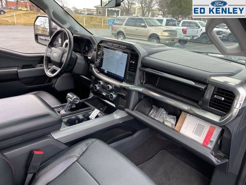 Used 2022 Ford F150 Lariat image 32