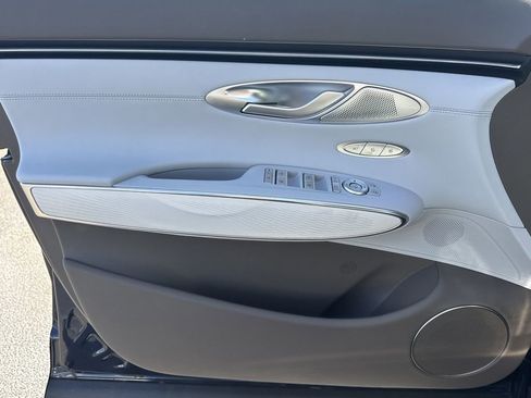 New 2026 Genesis GV70 2.5T Advanced image 10