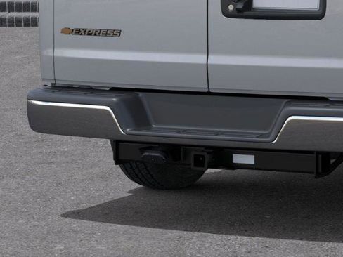 New 2026 Chevrolet Express 3500 3500 Regular Wheelbase w/ Driver Convenience Package image 38