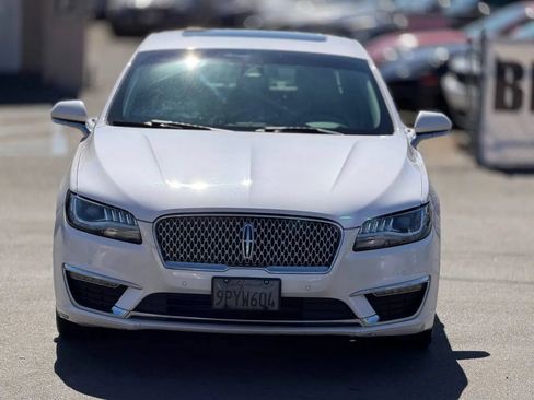 Used 2019 Lincoln MKZ Reserve FWD image 4