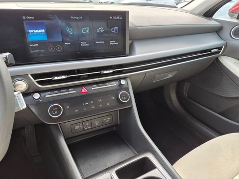 Used 2025 Hyundai Sonata SEL FWD image 22