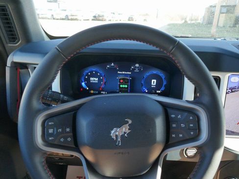 New 2025 Ford Bronco Heritage Edition image 19