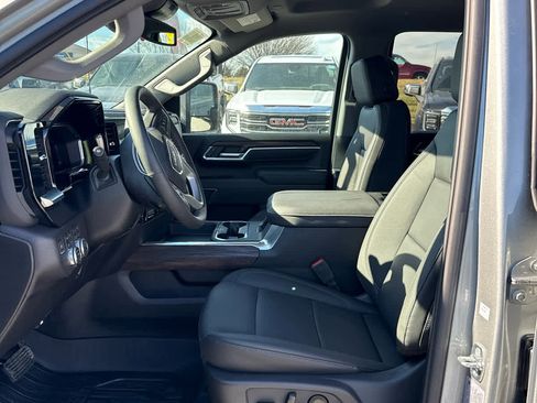 New 2026 GMC Sierra 3500 SLT w/ SLT Convenience Package image 20