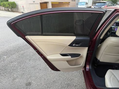 Used 2016 Honda Accord EX-L image 40
