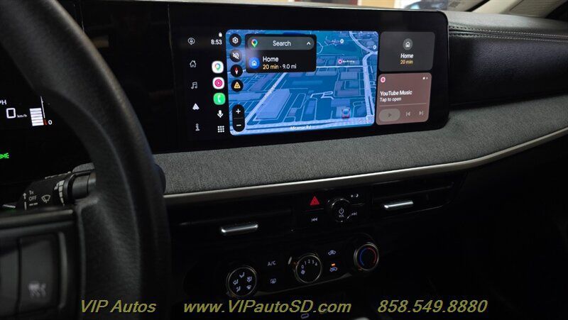Used 2025 Nissan Kicks SV FWD image 17