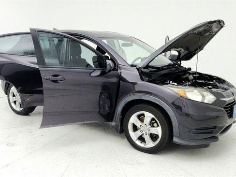 Used 2016 Honda HR-V LX image 13