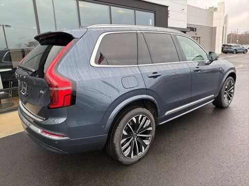 New 2026 Volvo XC90 B6 Plus w/ Protection Package Premier image 3