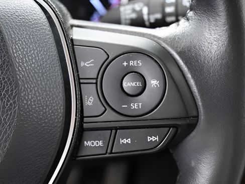 Used 2019 Toyota RAV4 Limited w/ Cold Weather Package FWD image 35