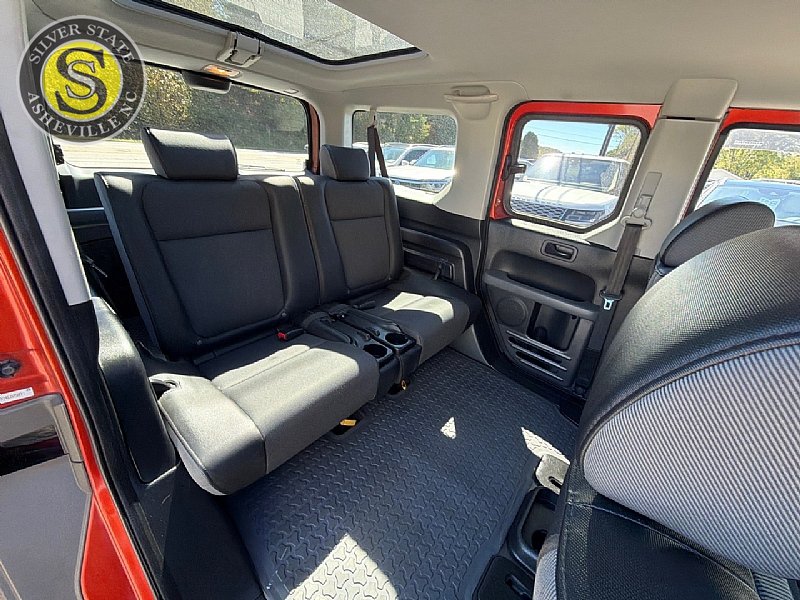 Used 2004 Honda Element EX image 20