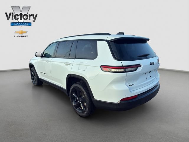 Used 2025 Jeep Grand Cherokee L Altitude AWD/4WD image 5