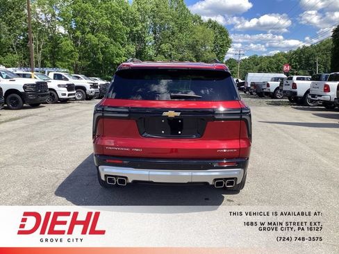 Used 2024 Chevrolet Traverse RS AWD/4WD image 6