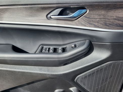 New 2026 Jeep Grand Cherokee Altitude image 13