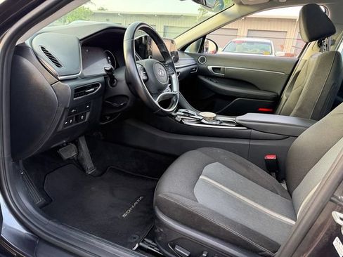 Used 2021 Hyundai Sonata SEL w/ Convenience Package FWD image 11