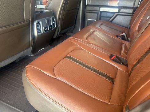 Used 2019 Ford F350 King Ranch w/ King Ranch Ultimate Package AWD/4WD image 22