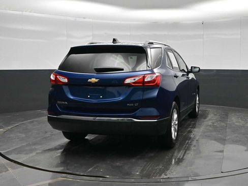 Used 2019 Chevrolet Equinox LT w/ Sun & Navigation Package AWD/4WD image 6