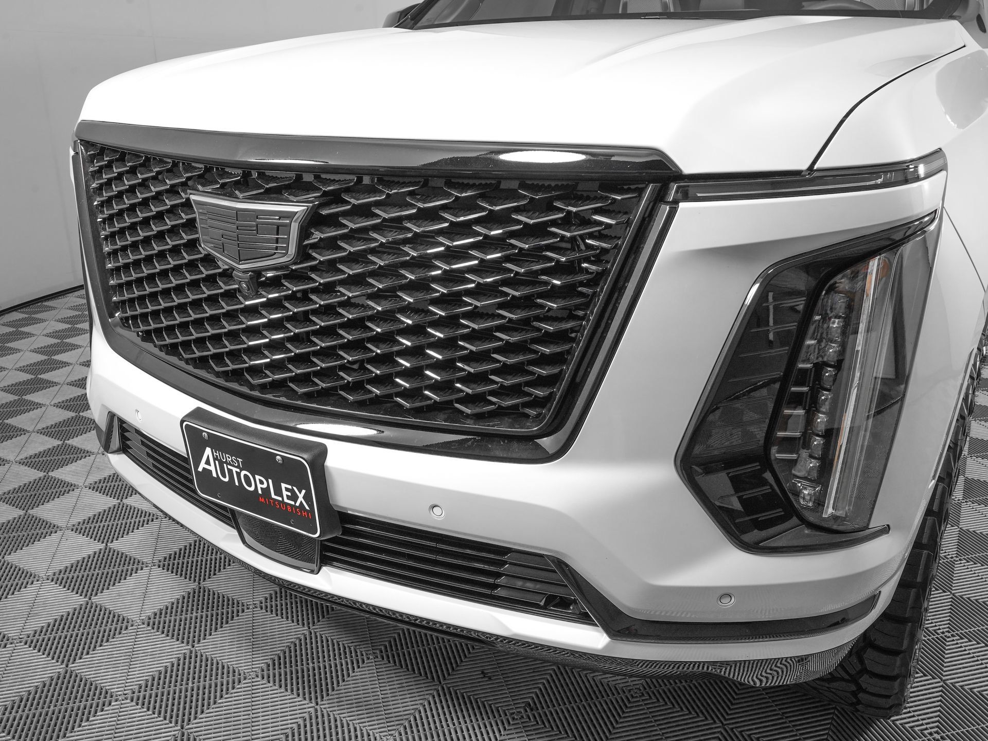 Used 2025 Cadillac Escalade ESV Sport Platinum AWD/4WD image 33