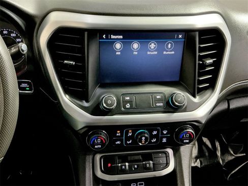 Used 2023 GMC Acadia SLE w/ Driver Convenience Package image 26