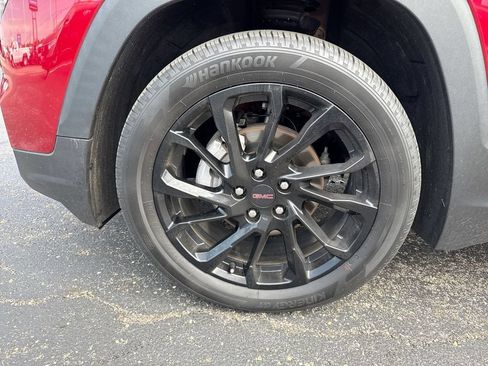Used 2023 GMC Terrain SLT w/ Elevation Edition FWD image 10