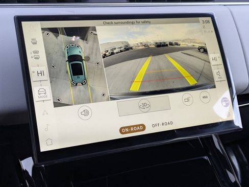 New 2026 Land Rover Range Rover Sport Dynamic SE image 13