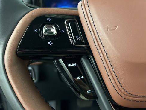 New 2026 Lincoln Aviator Reserve image 17