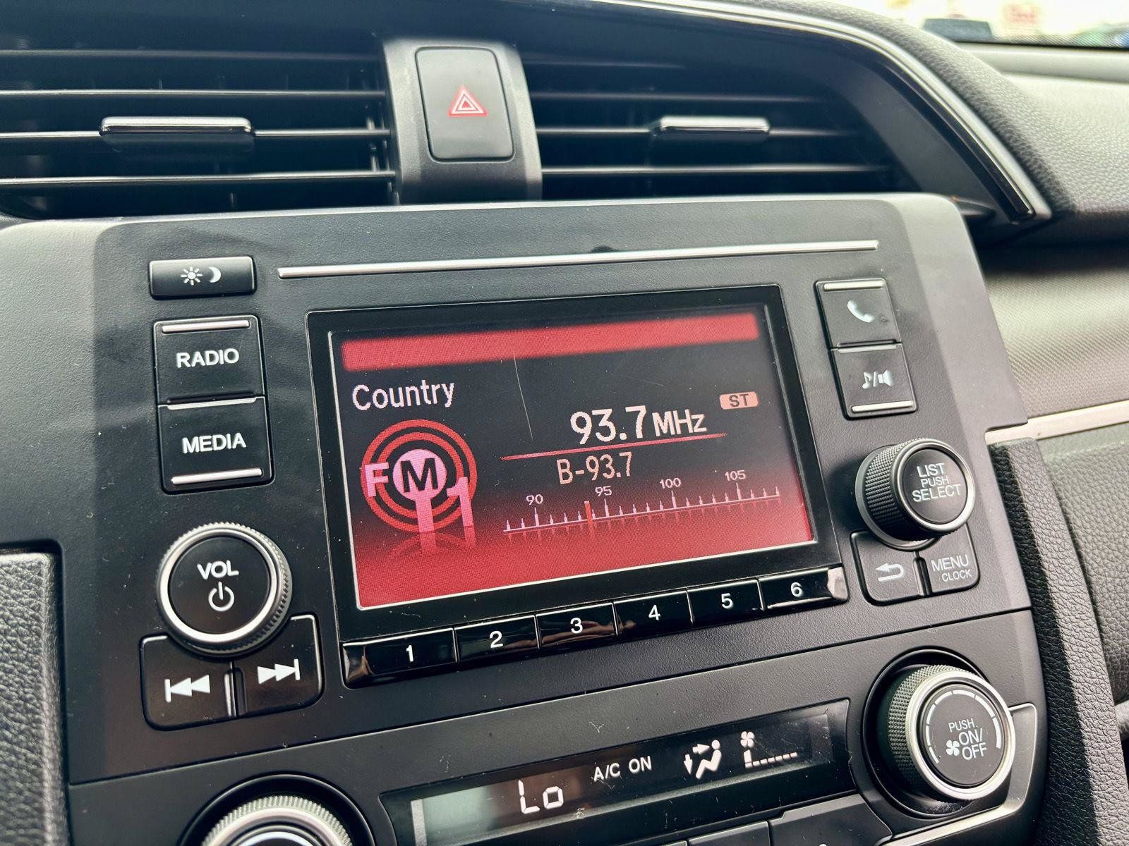 Used 2020 Honda Civic LX image 19