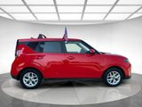 Used 2023 Kia Soul LX w/ LX Technology Package image 6