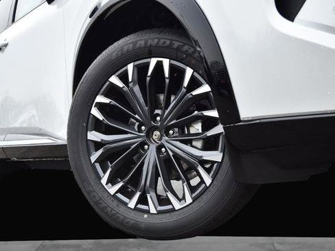 New 2026 Nissan Rogue Platinum w/ Platinum Premium Package image 3