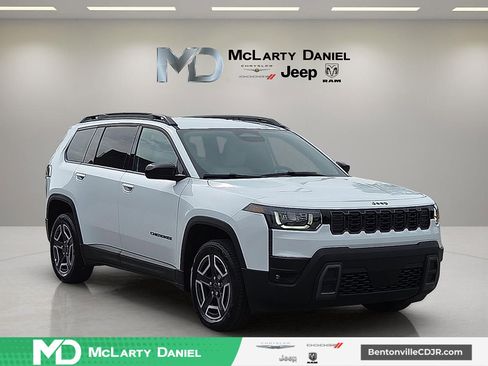 New 2026 Jeep Cherokee Laredo AWD/4WD image 1