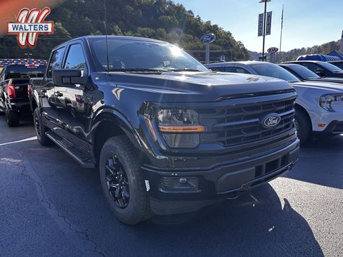 New 2025 Ford F150 XLT image 1
