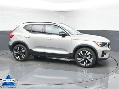 Used 2025 Volvo XC40 B5 Plus