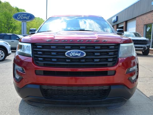 Used 2017 Ford Explorer Sport AWD/4WD image 5