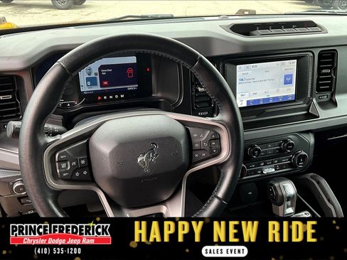 Used 2022 Ford Bronco Big Bend w/ Sasquatch Package image 5