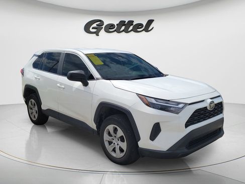Used 2024 Toyota RAV4 LE FWD image 3