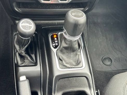 Used 2021 Jeep Wrangler Unlimited Sport AWD/4WD image 44