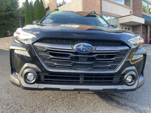 Used 2024 Subaru Outback Premium image 14