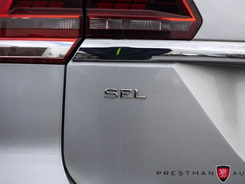 Used 2019 Volkswagen Atlas SEL image 45