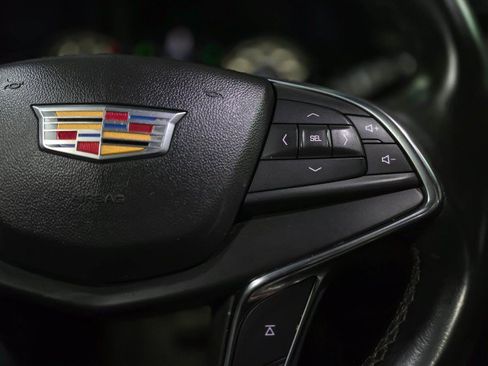 Used 2021 Cadillac XT5 Luxury FWD image 19