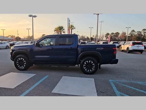 Used 2022 Nissan Frontier PRO-4X w/ Technology Package image 27