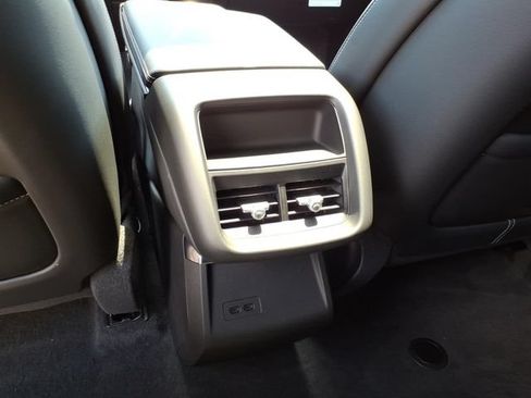 New 2026 Cadillac Lyriq Sport w/ LPO, ONYX Package AWD/4WD image 15