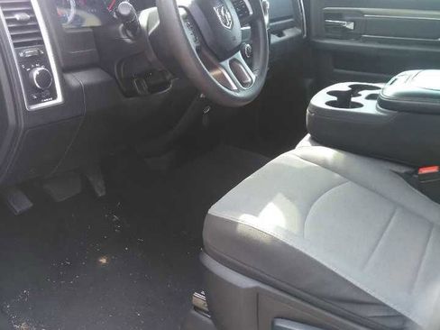 Used 2024 RAM 1500 Classic SLT AWD/4WD image 11