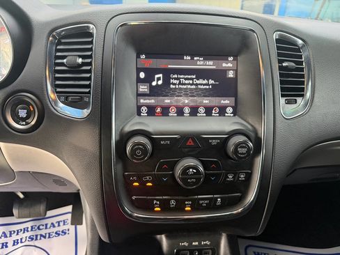 Used 2018 Dodge Durango SXT w/ Quick Order Package 2BB AWD/4WD image 26